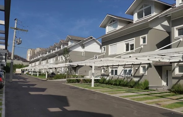 LEILÃO DE IMÓVEL RESIDENCIAL EM PORTO ALEGRE/RS - Ferronato Leilões