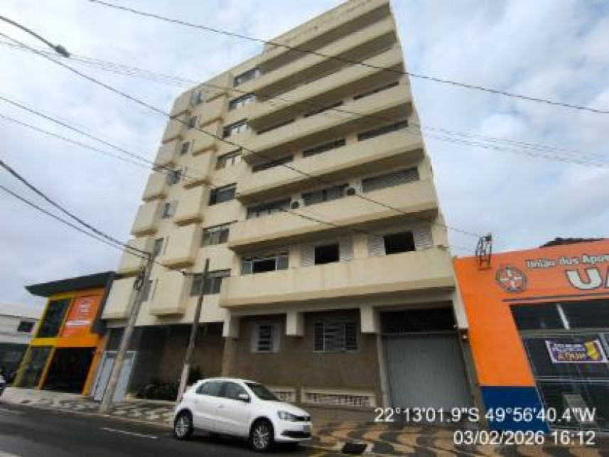Apartamento à venda em leilão
