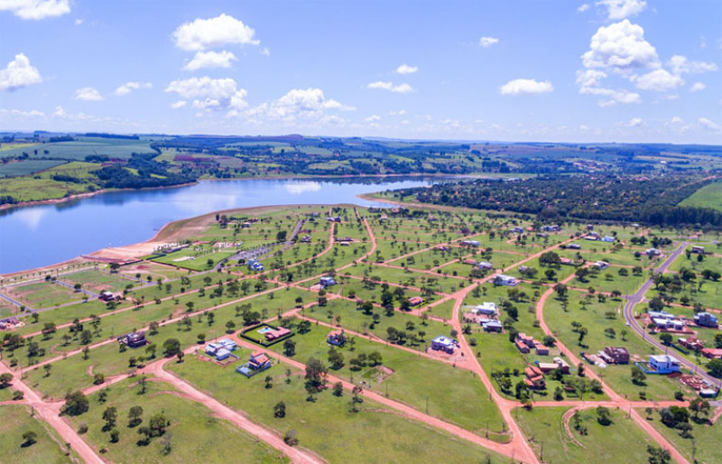 (DIREITOS AQUISITIVOS) TERRENO COM 450 m² NO THERMAS DE SANTA CRISTINA - GLEBA III EM ITAÍ/SP - Lote 001 (ID 1056)