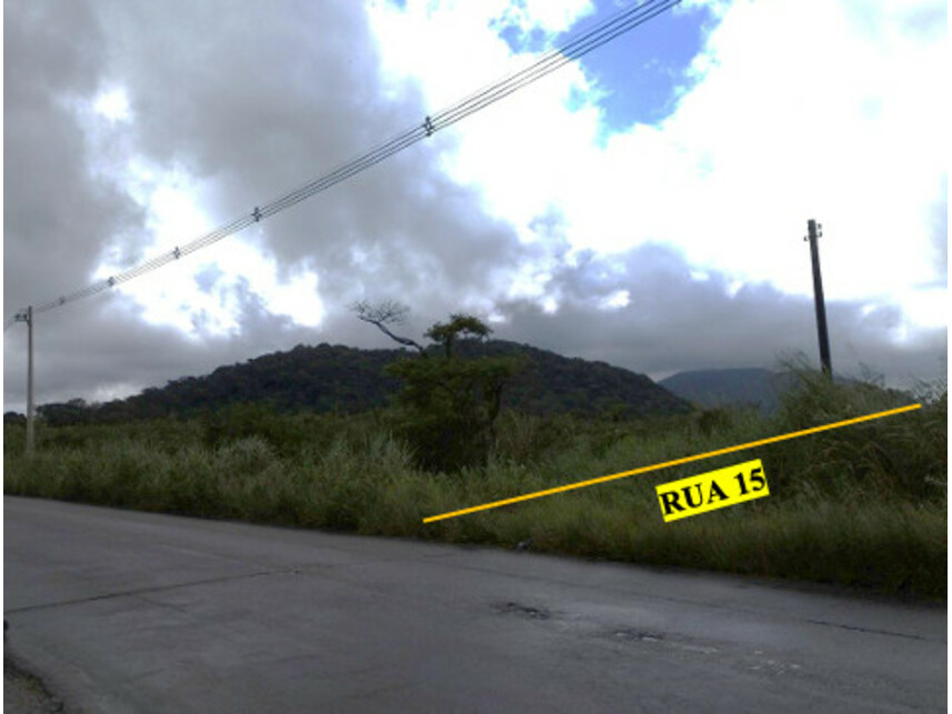 Terreno à venda em leilão