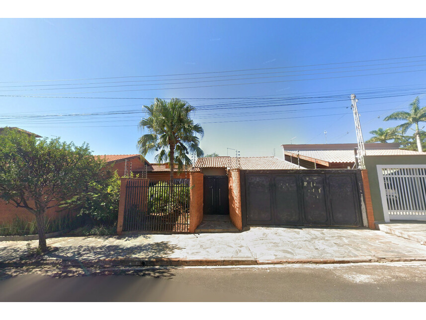 Casa à venda em leilão