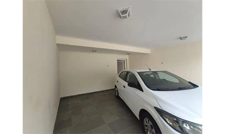Casa à venda na Avenida Carlos Gomes - Londrina/PR Código: 02.24129
