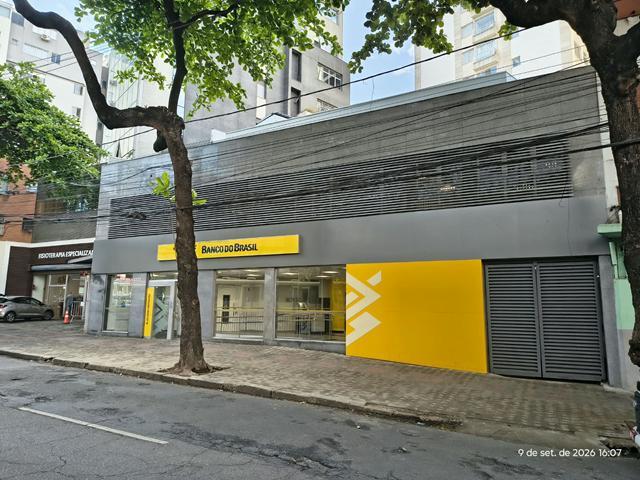 Leilão de imóveis com locação simultânea
