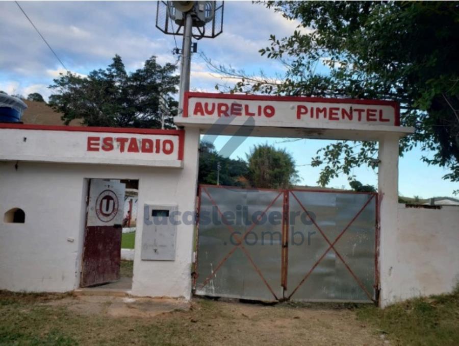 Leopoldina/mg - [fração ideal de 1/8 sobre] galpão área 4.089m² no distrito de ribeiro junqueira. |