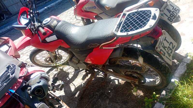 LOTE 050