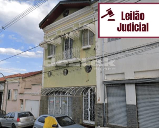 Sobrado em amparo/sp