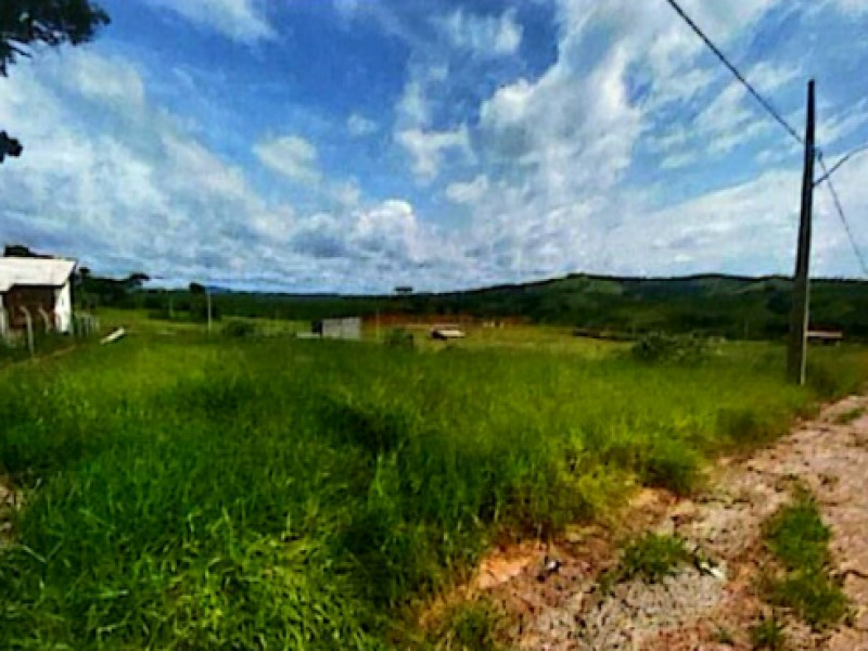 APARTAMENTO em Chapecó/SC - LOTES RESIDENCIAIS em Grajaú Maranhão - FAZENDA RURAL e LOTES RESIDENCIAIS em Minas Gerais - Lote 014 (ID 1719)