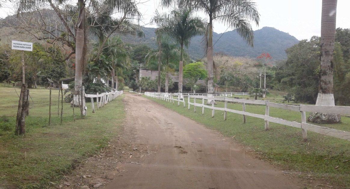 Imóvel Rural (incluindo ilhas), margens Rod. Rio Santos, A.T.: aprox. 70,5km², Barra Grande, Paraty/RJ