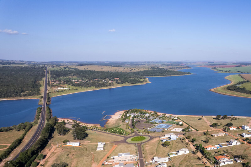 (DIREITOS AQUISITIVOS) TERRENO COM 360 m² NO TERRAS DE SANTA CRISTINA - GLEBA II EM ITAÍ/SP - Lote 001 (ID 1062)