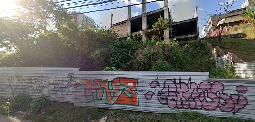 Terreno c/ 717,25m² e estrutura inacabada de 619,54m² | b. coração eucarístico, belo horizonte/mg