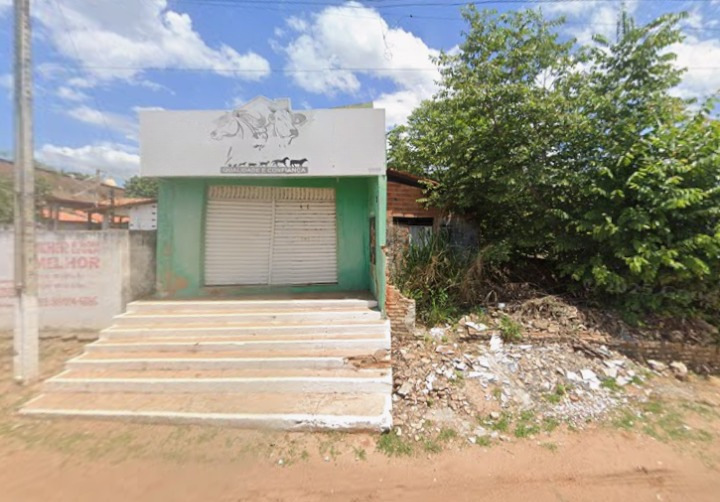 LOTE 1: Domínio útil sobre imóvel comercial com terreno de 962,55 m² - (02) ELISEU MARTINS PI