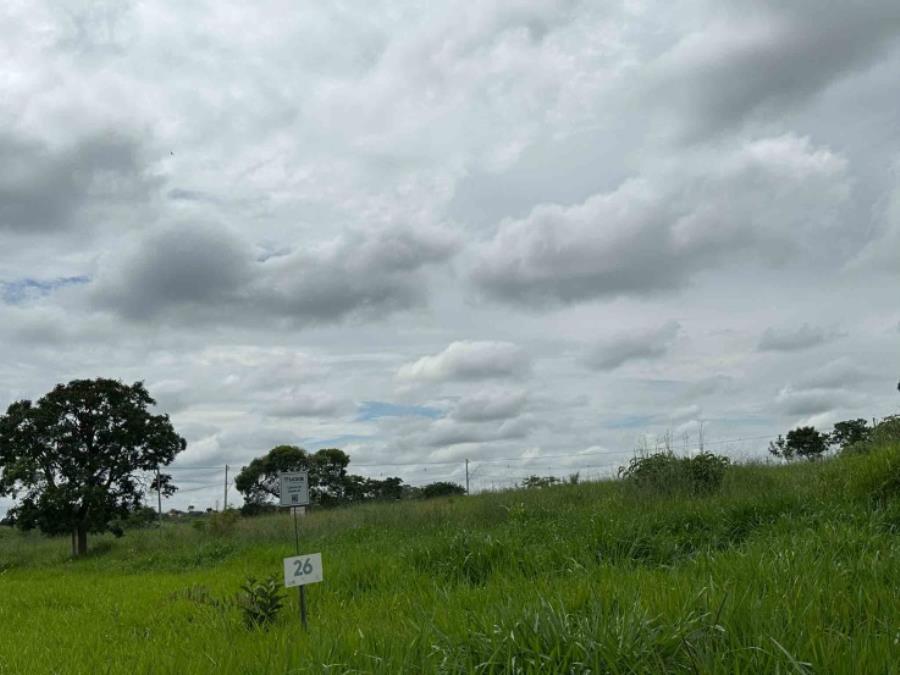 Sicoob - chácara 26, quadra 06, localizada na rua g, no chacreamento espelho d’água, em abaeté/mg, com área total de 1.000,00 m², matrícula nº 29.130 do cri de abaeté/mg.