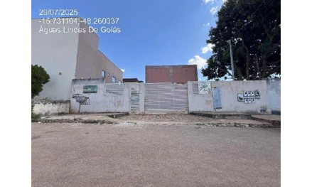 Cond res village