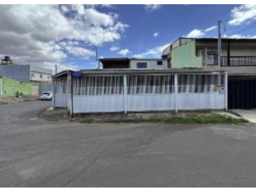Casa à venda em leilão