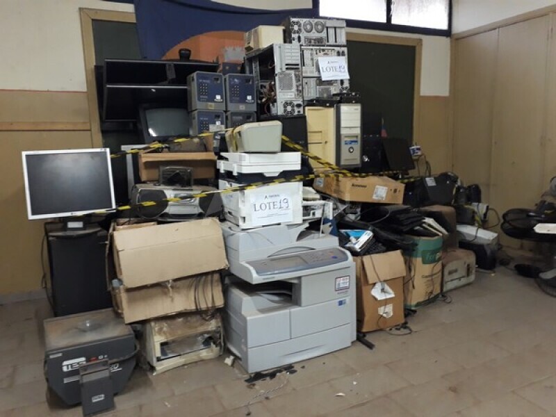 LOTE 019