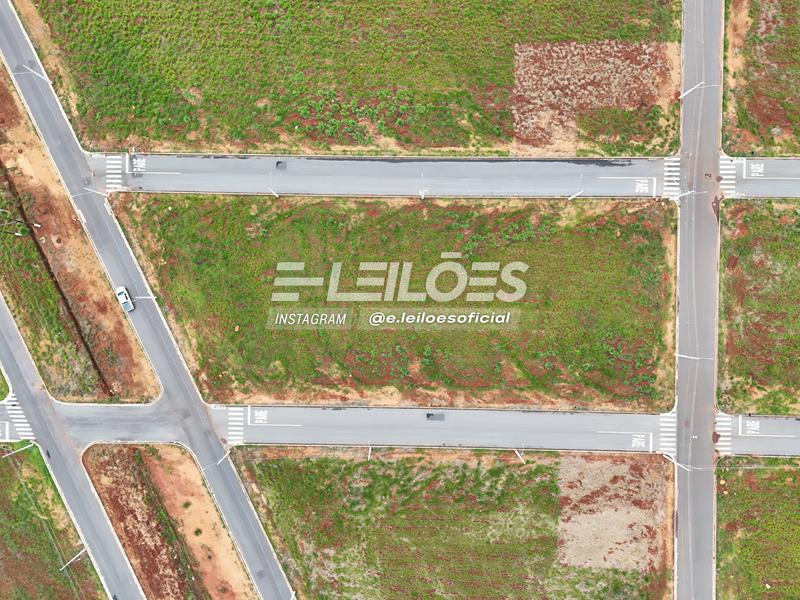 Terreno s/ benfeitoria, área 200m² - Guimarânia/MG