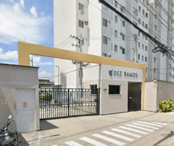 Apartamento em leilão no bairro Ramos em Rio De Janeiro - RJ