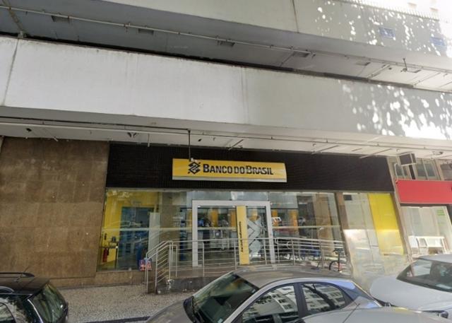 Leilão de imóveis com locação simultânea