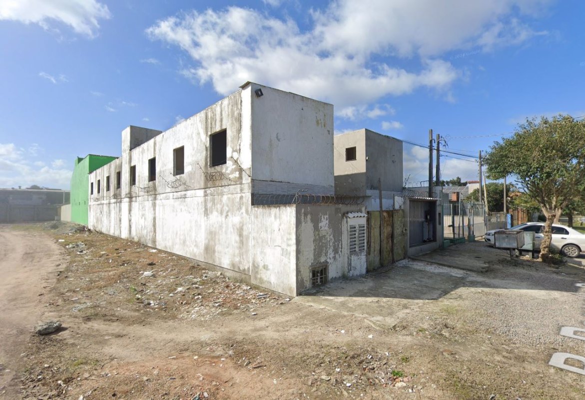 (pelotas/rs) um prédio de esquina, no bairro fragata