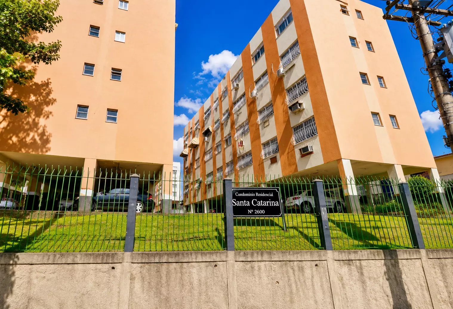 São gonçalo/rj - apartamento nº 202, bloco a-4, situado na rua doutor getúlio