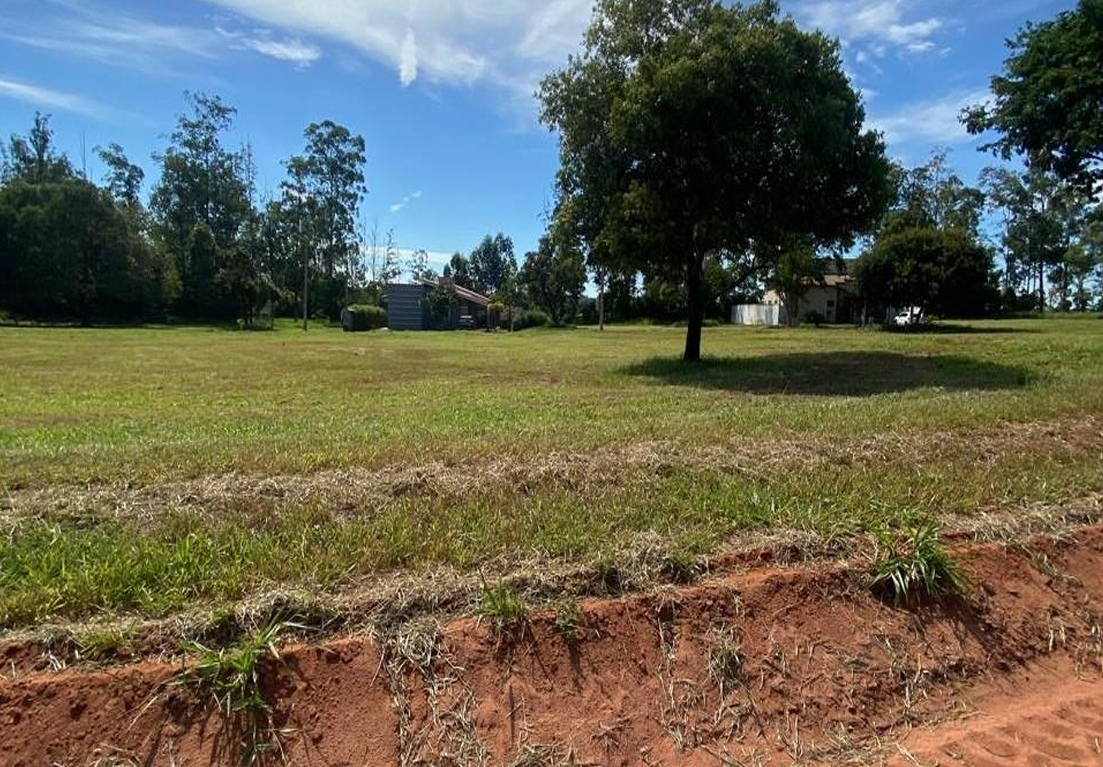 Terreno no loteamento thermas de santa barbara gleba ii