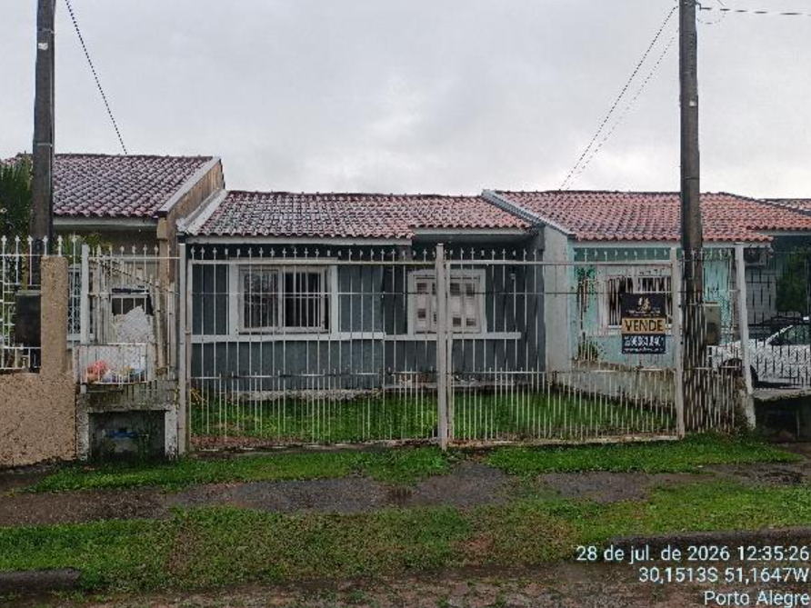 Casa - 63,38m² de área privativa, 140,47m² de área do terreno, com vaga de garagem - porto alegre/rs