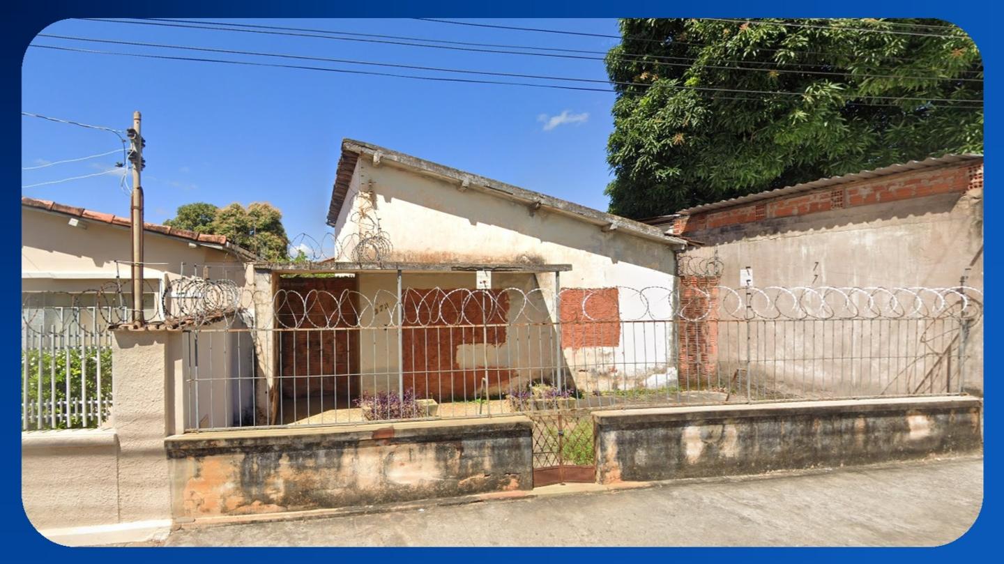 LOTE COM EDIFICAÇÃO - LOTE 19 DA QUADRA 10, RUA MONTE PLANO (ANTIGA RUA CEARÁ), 272, SANTA RITA I, MONTES CLAROS/MG, ÁREA DE 300,00M² - Luis Leiloeiro
