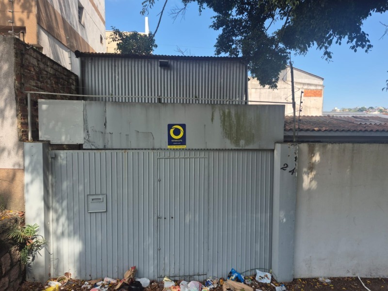 CASA (DESOCUPADA) NO BAIRRO MEDIANEIRA - Lote 001 (ID 8154)