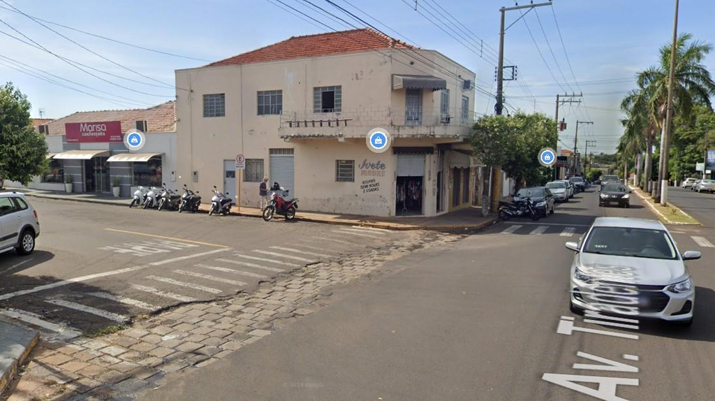 Comercial 255 m² em Centro