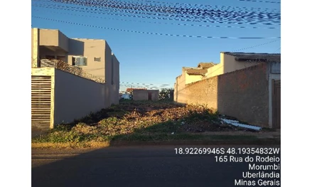 Terreno em Leilão em Uberlândia / MG - 3004380