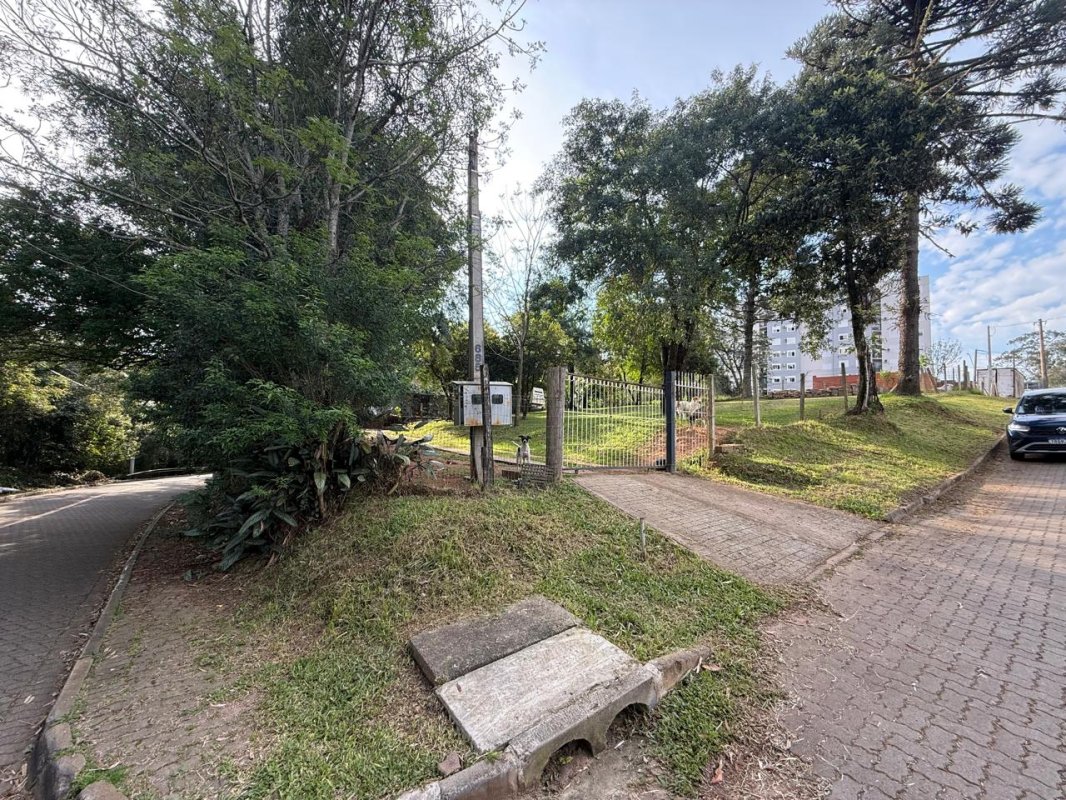 (SÃO LEOPOLDO/RS) Uma casa no Bairro Scharlau