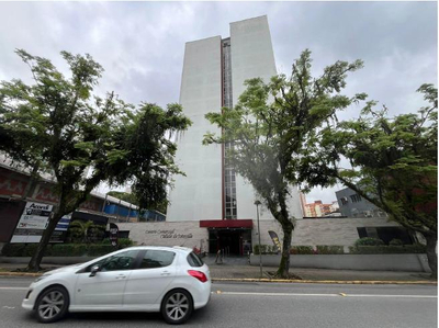 Imóvel em Joinville/SC - Sala comercial (905), localizada na Av. Juscelino Kubitscheck, N° 410, bloco B, edifício Centro Comercial Cidade de Joinvi...