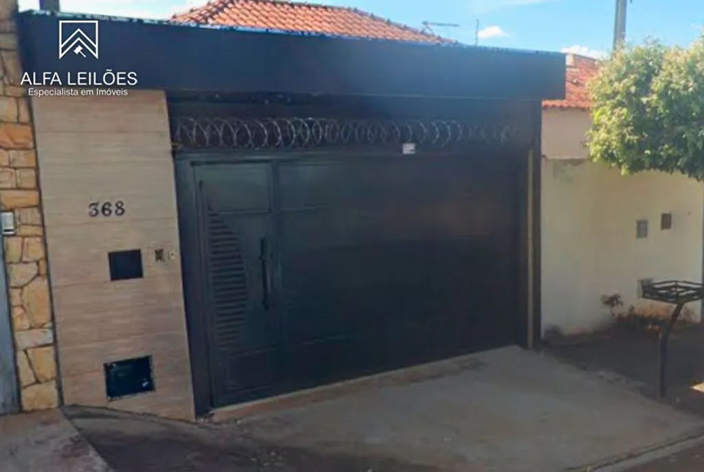 Matão (SP) - Casa no Bairro Nova Cidade com Terreno de 152m²