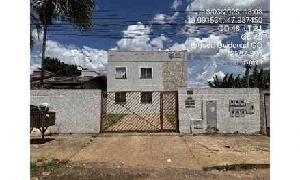 Edificio obsidia marrom
