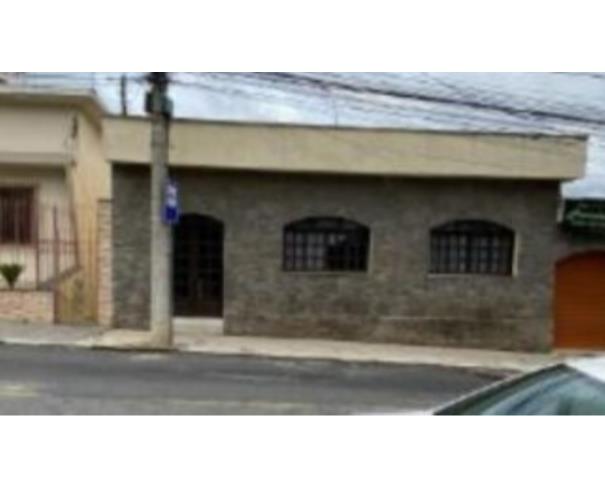 Leilão de casa situada no centro da cidade de barbacena/mg - extrajudicial