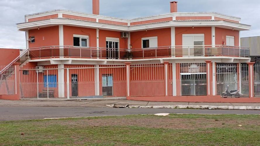 Loja comercial em gaspar dutra - santiago/rs