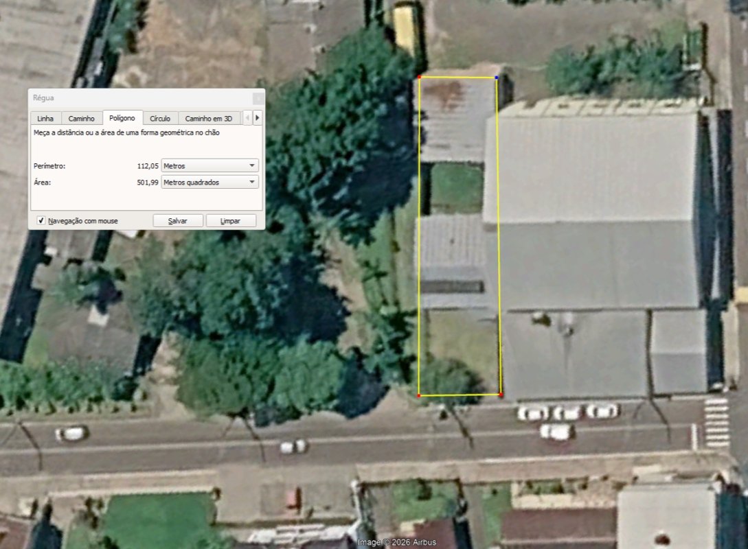 O imóvel na rua matias kirten filho, descrito na matrícula como um terreno com a superfície de 502m2, situado na vila maratá, no município de brochier do maratá