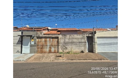 Casa em Leilão em Araguari / MG - 3065098
