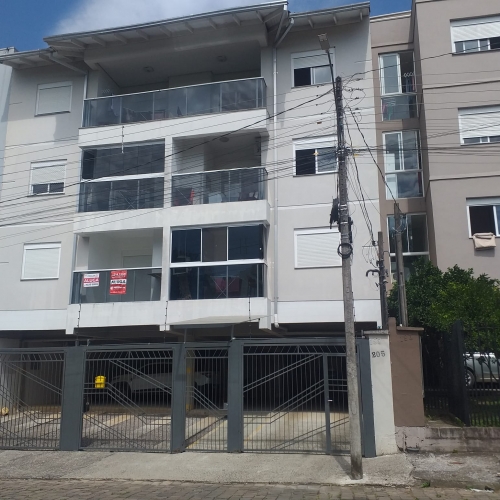 Direitos e ações sobre o box nº 05 do residencial caroline perin ii, com área real privativa de 19,67m², em caxias do sul/rs