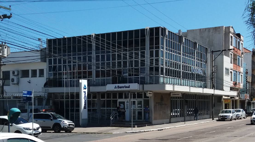AGÊNCIA NAVEGANTES, Av. França nº 646, esquina com Av. Farrapos, Bairro Navegantes, Porto Alegre/RS.
