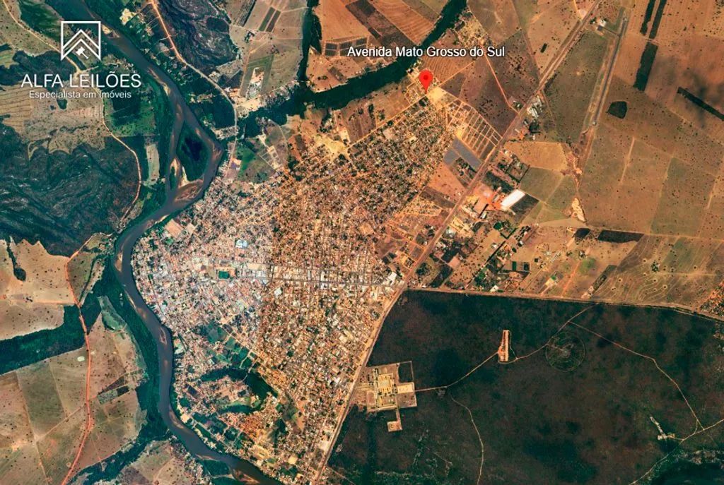 Coxim (MS) - Casa no Bairro Nossa Senhora Aparecida com Terreno de 299m²