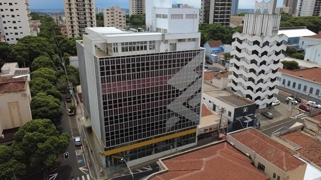 Leilão de imóveis com locação simultânea