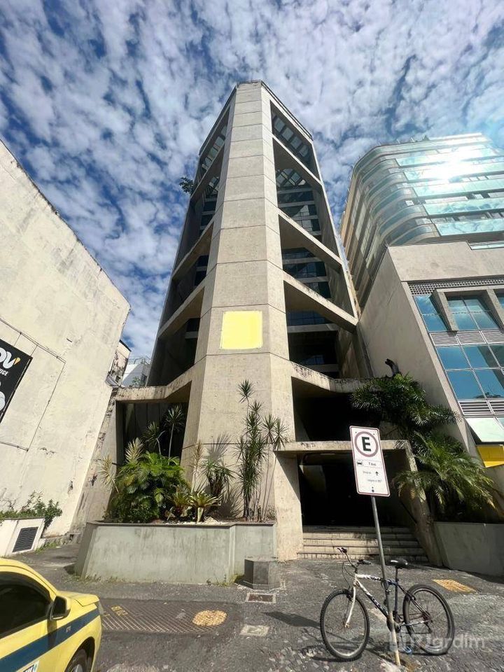 Prédio de 9 andares com garagem – botafogo