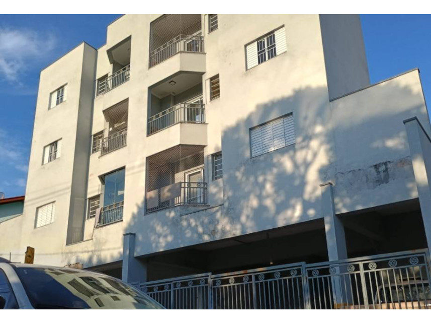 Apartamento à venda em leilão