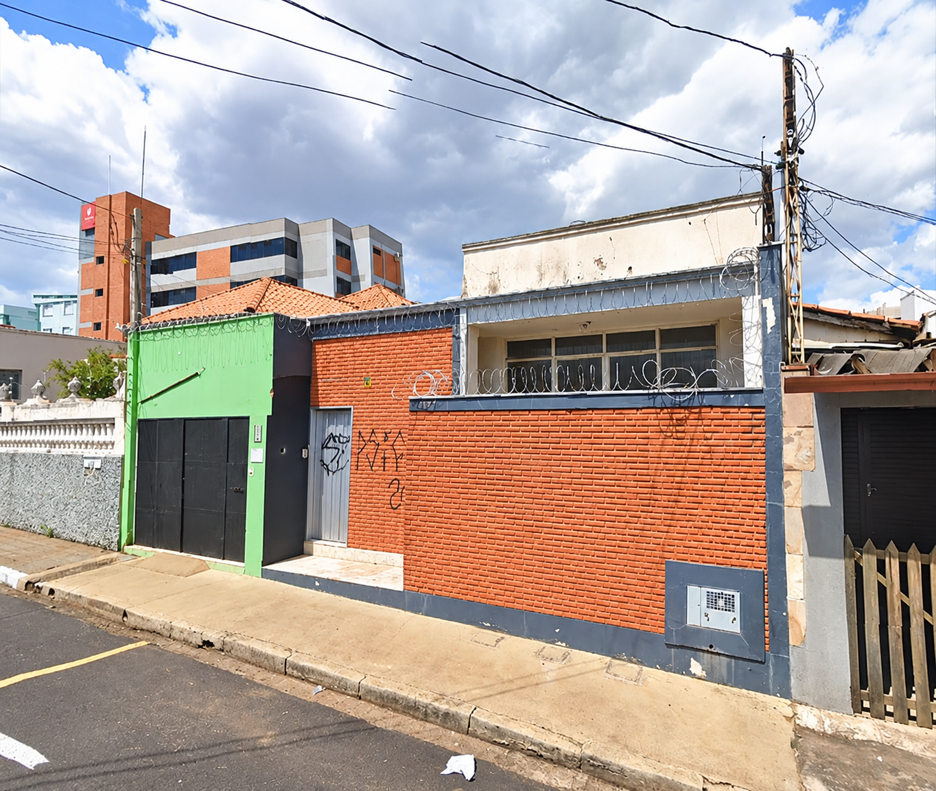 Lote 11: casa com 260,00 m² - centro franca sp
