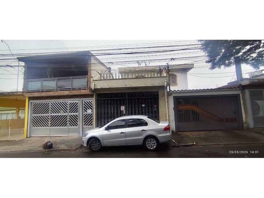 Sobrado à venda em leilão