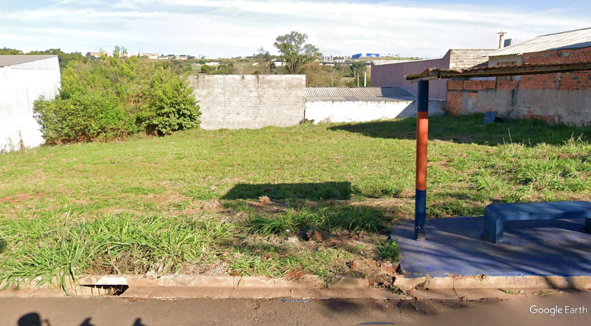 LOTE 1.1 - Direitos - Imóvel c/ 255,96m² no Jardim Marrisol em Londrina/PR