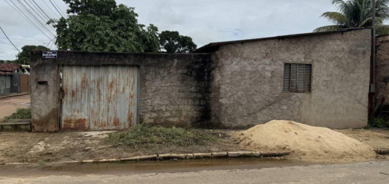 ÁREA DE 155,35M² DE IMÓVEL EM UNAÍ/MG - Lote 001 (ID 27622)