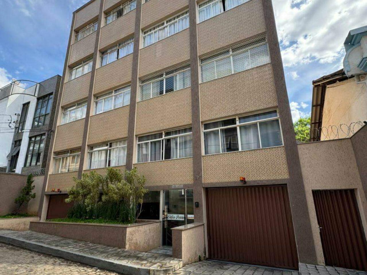 Ponte nova-mg. apartamento nº 402, do ed. portela, situado na rua presidente