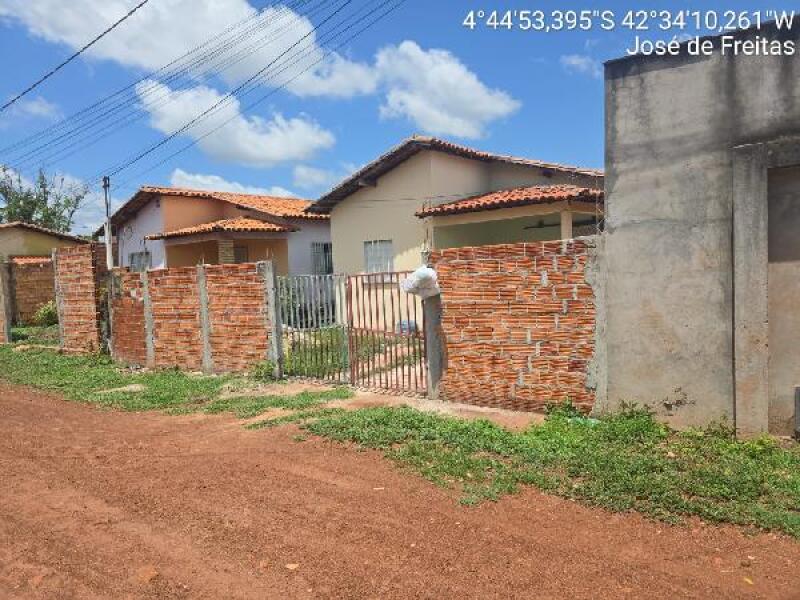 Casa em leilão em Fátima, José de Freitas/PI